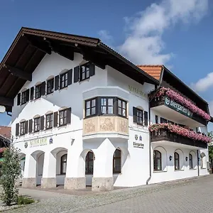 Alter Hof 3*, Vaterstetten Alemania